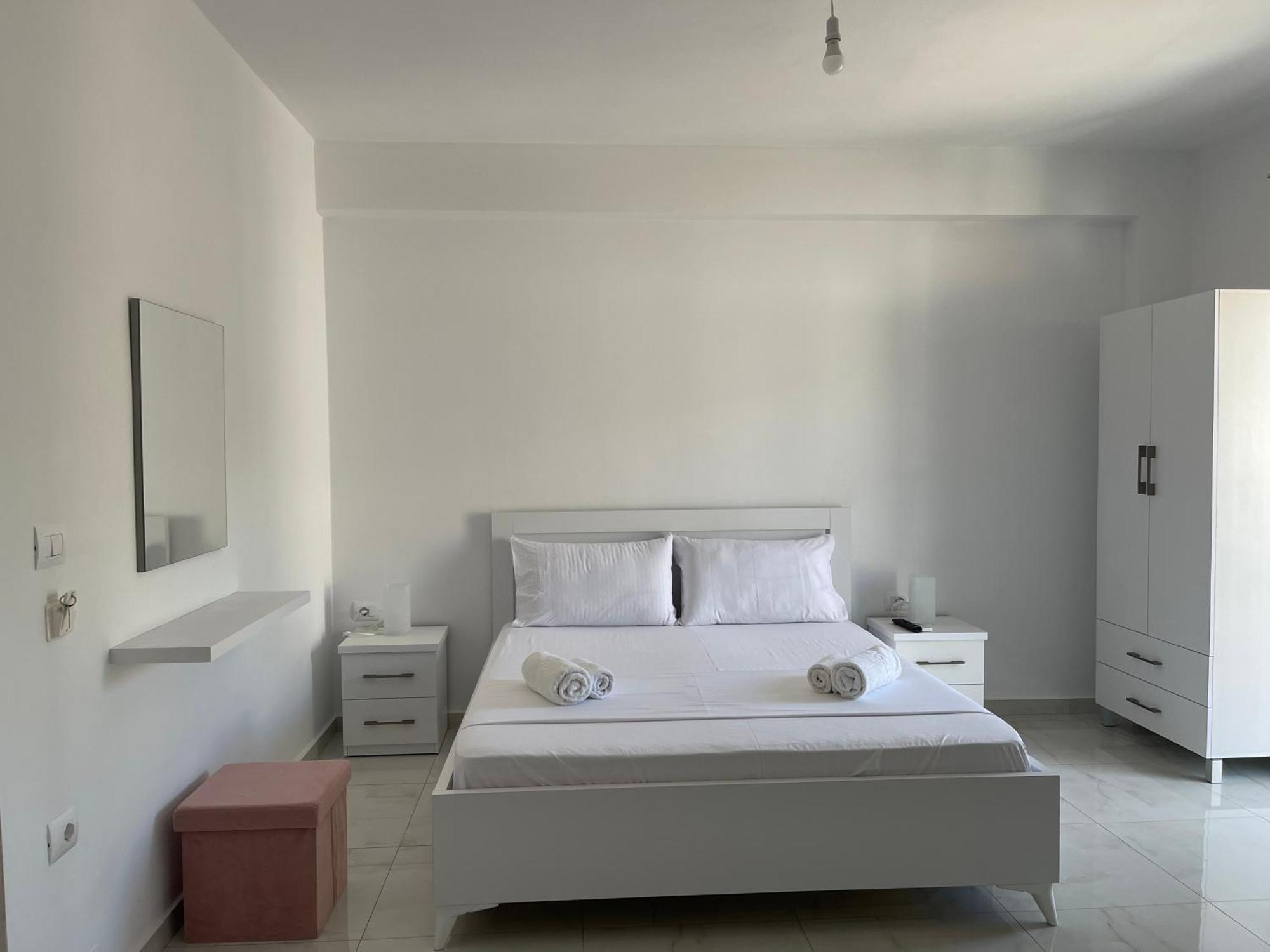 Angelina Villa Ksamil